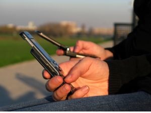 New Smartphone Plans Less than Ideal, Costly in the Long Run